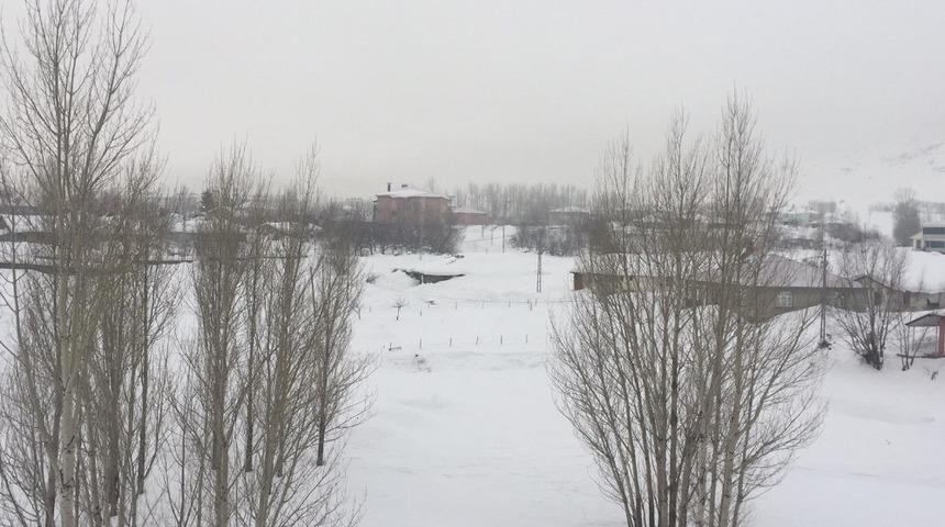 Meteoroloji, 5 il i&ccedil;in kuvvetli  yağış uyarısını yeniledi