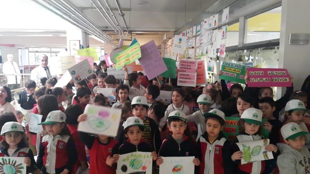 31 Bin &ouml;ğrenci greve gitti