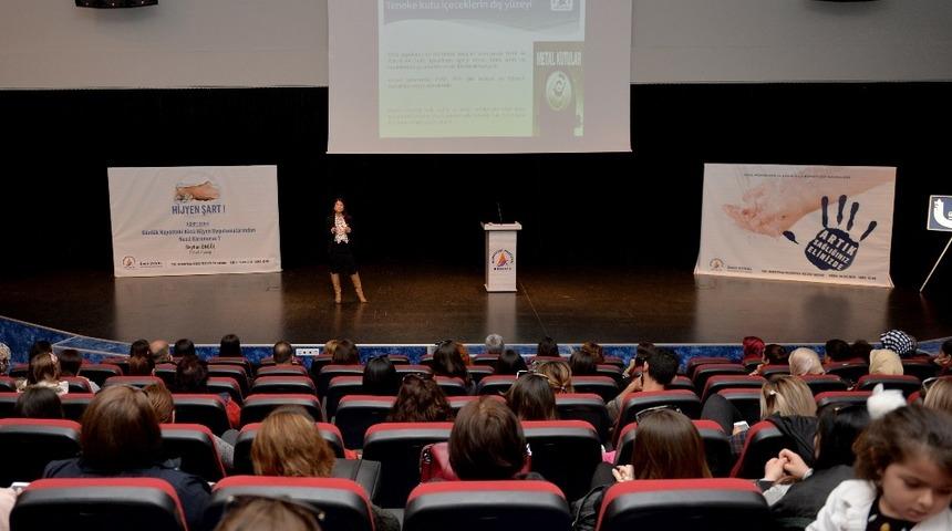 Veliler i&ccedil;in hijyen eğitimi verildi