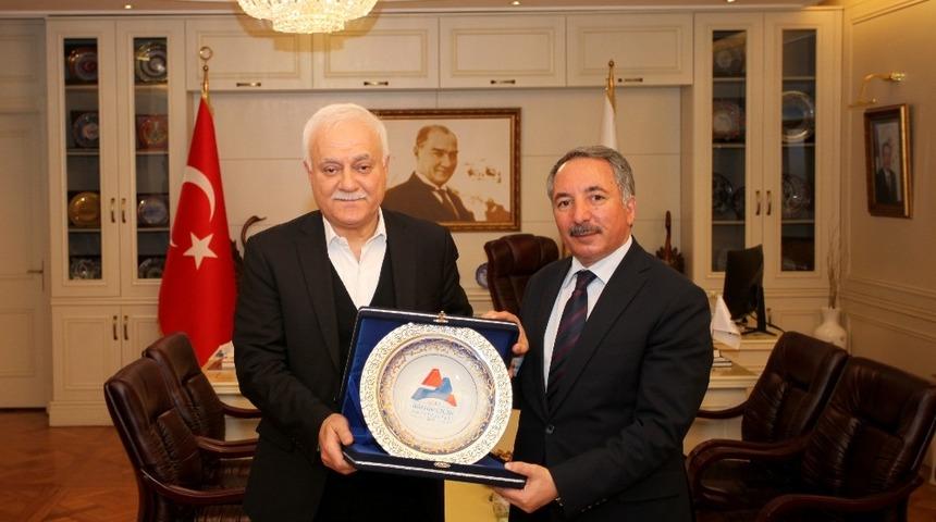 Rekt&ouml;r Prof. Dr. Hatipoğlu, Aİ&Ccedil;&Uuml; Rekt&ouml;r&uuml; Prof. DR. Karabulut&rsquo;u ziyaret etti