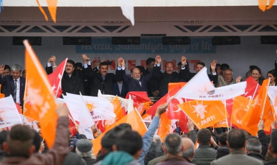 Akdağ Hınıs ve Tekman&rsquo;da se&ccedil;mene seslendi: