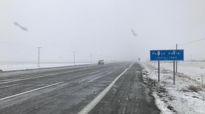 Pamuk Ge&ccedil;idi&rsquo;nde yoğun sis