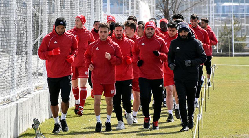 Demir Grup Sivasspor'da Kayserispor maçı hazırlıkları sürüyor