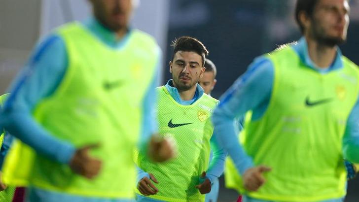 Alanyasporlu futbolcu Ozan Tufan: İspanya'da oynamak isterim G2