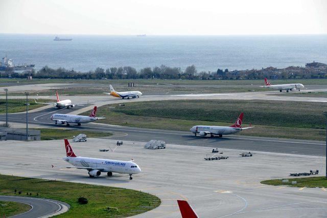 Atatürk Havalimanı,Türkiye'nin adeta 82.ili gibi hizmet verdi