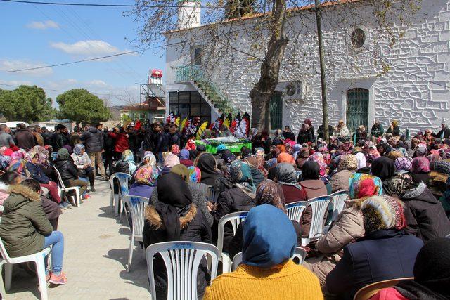 Kazada ölen İlayda, gözyaşları arasında toprağa verildi