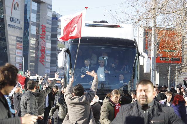 Kılıçdaroğlu: Bu kadar bel altı vurulan bir seçime ilk kez gidiyorum (3)