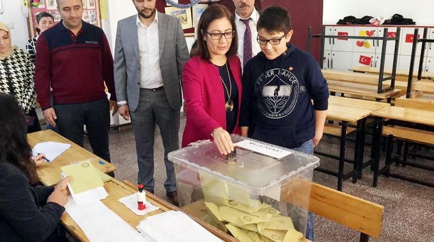 &Ccedil;orum&rsquo;da 397 bin 233 se&ccedil;men oy kullanacak