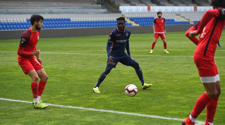 Medipol Başakşehir 1 - 2 Pendikspor (Hazırlık ma&ccedil;ı)