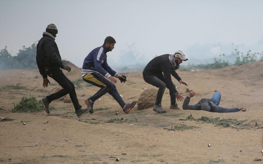 İsrail askerlerinden Filistin'deki barış&ccedil;ıl y&uuml;r&uuml;y&uuml;şe saldırı: 3 &ouml;l&uuml;, 316 yaralı