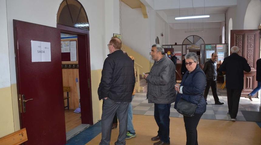 Sinop sandık başında