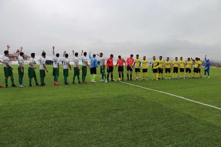 Varto Spor-Muş Spor maçında kavga çıktı G5