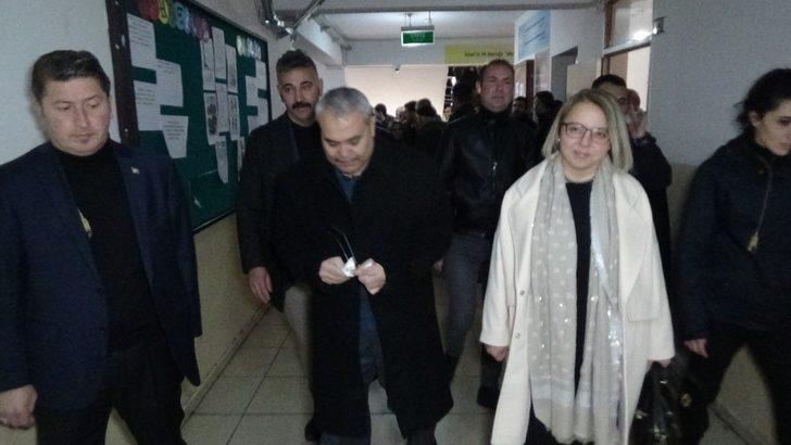 Vali Gündüzöz, oyunu kullandı G4