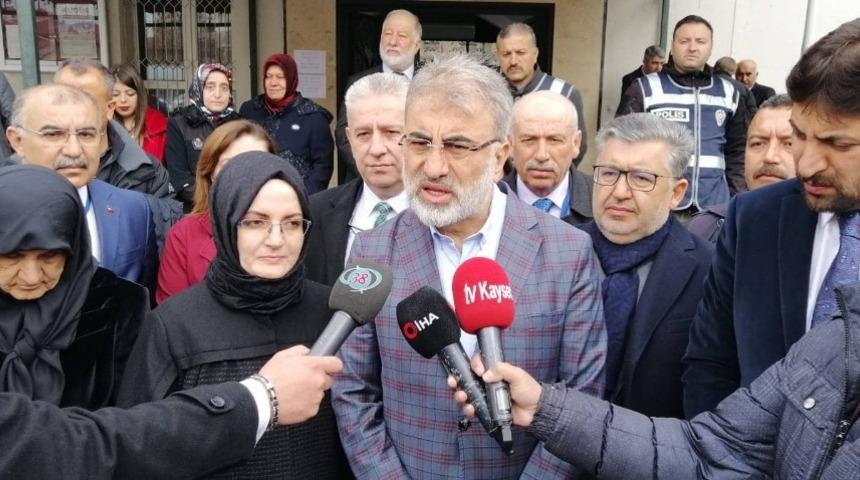 Taner Yıldız oyunu kullandı