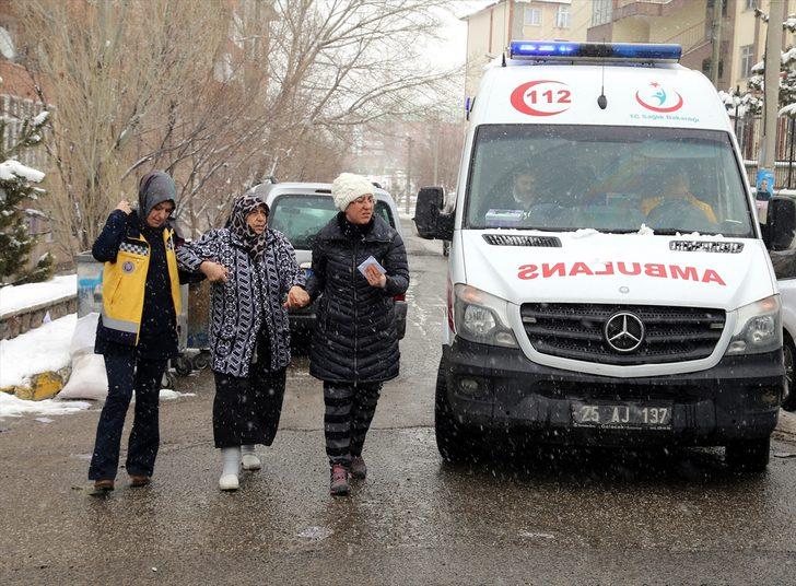 90 yaşında sandığa gitti  G5