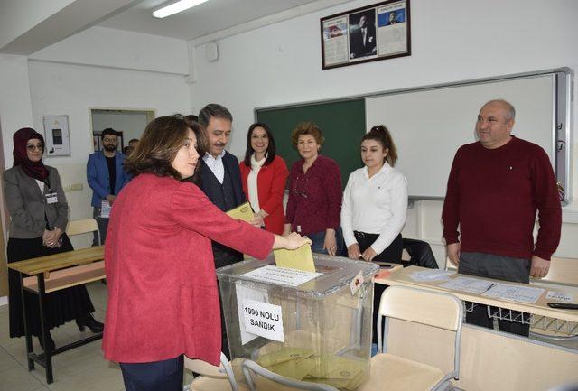 Burdur’da 753 sandıkta 199 bin 90 seçmen sandık başına gidiyor