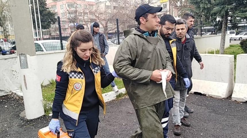 Kayganlaşan yolda motosiklet devrildi: 1 yaralı