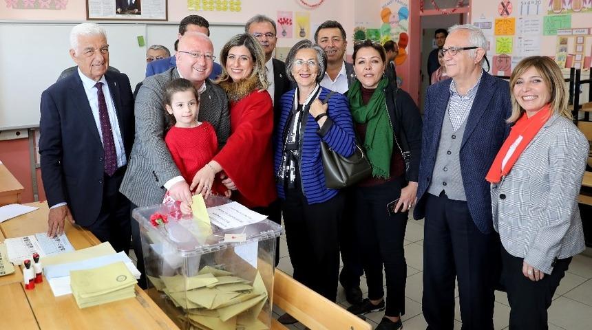 Bahattin G&uuml;m&uuml;ş, oyunu kullandı