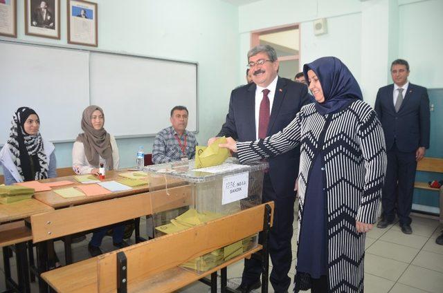 Bilecik’te sandıklarda yoğunluk yaşanıyor