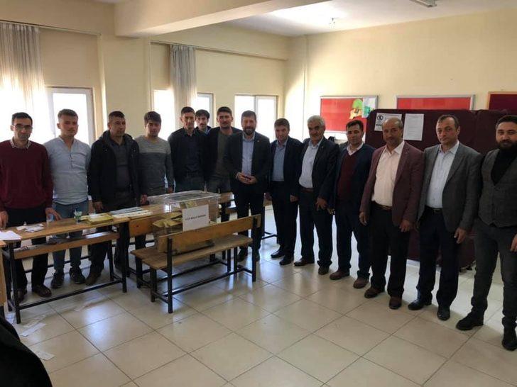 Balıkesir Büyükşehir ve ilçe belediye başkanları oylarını kullandı G3