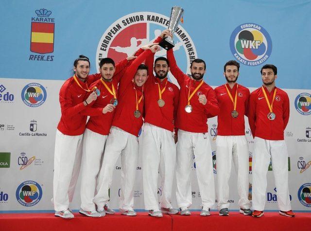 Milli karateciler üst üste üçüncü kez Avrupa şampiyonu oldu
