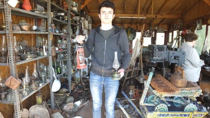 Bu dükkan da eskiye dair her şey var G1