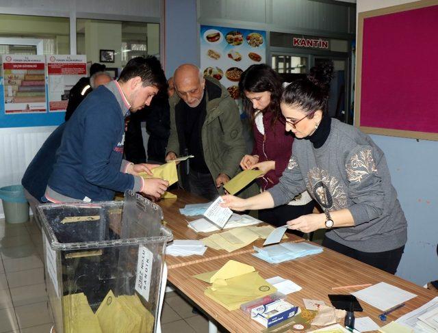 Samsun’da oy sayımı başladı