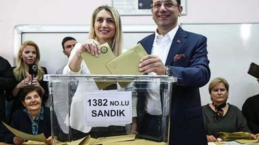 Ekrem İmamoğlu'nun sandığından bakın kim &ccedil;ıktı!