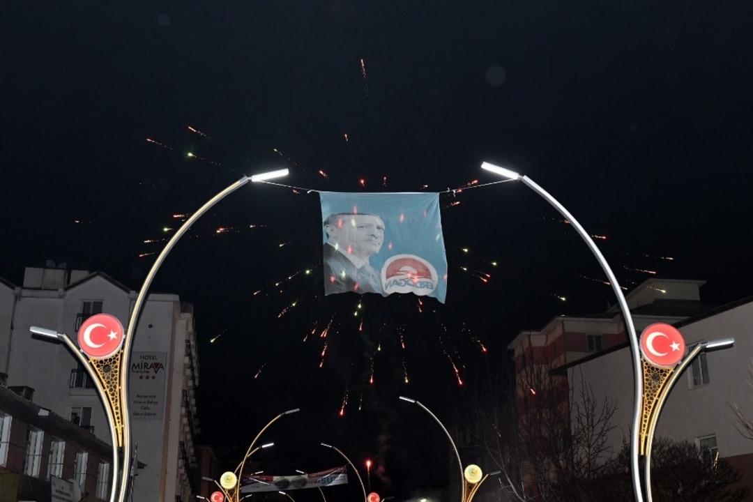 &Ccedil;atak&rsquo;ta AK Parti kazandı