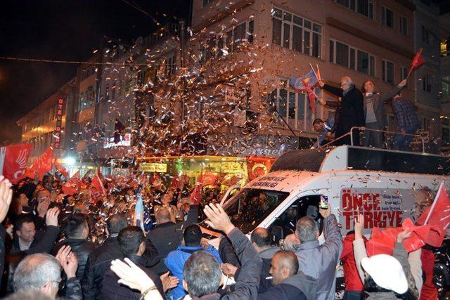 Ödemiş’te Millet İttifakı zaferini ilan etti