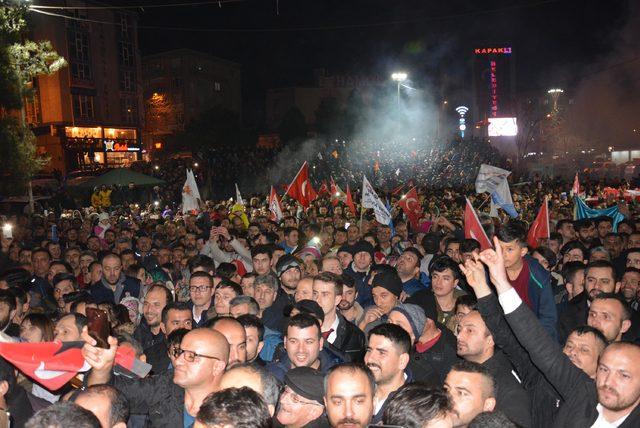 Kapaklı'da Cumhur İttifakı kazandı, kutlama yapıldı