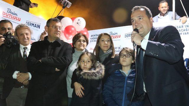 Akhisar’da millet ittifakı adayı Besim Dutlulu kazandı