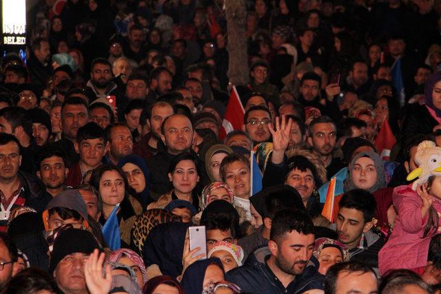 Isparta'da AK Parti'li Şükrü Başdeğirmen kazandı (2)