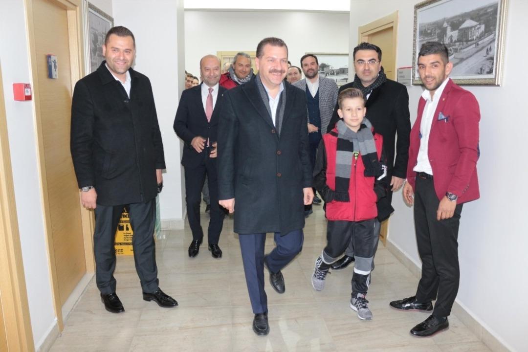 Başkan Yılmaz&rsquo;dan zafer konuşması