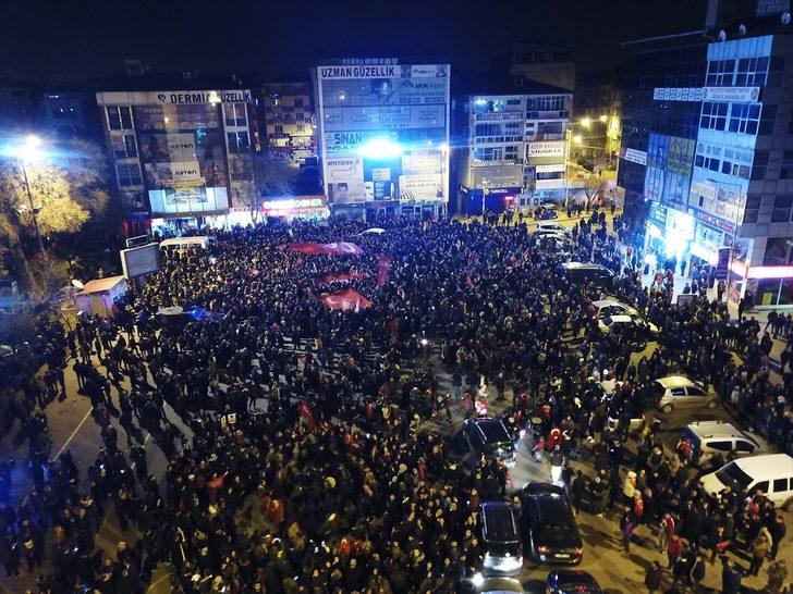 Seçim sonuçları yurt genelinde kutlanıyor G5