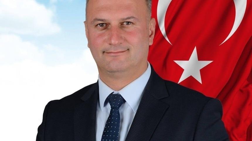 Karataş Belediye Başkanı Necip Topuz oldu