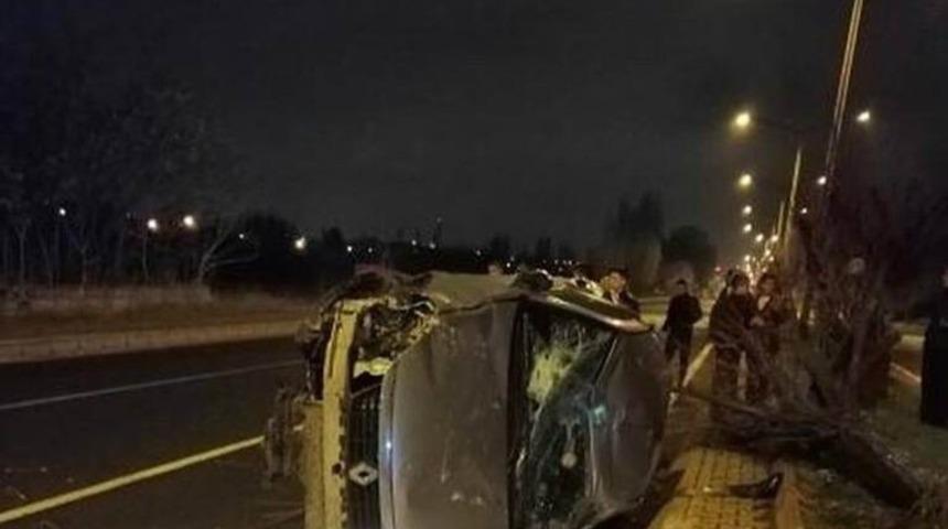 Trafik Kazası: 3 yaralı