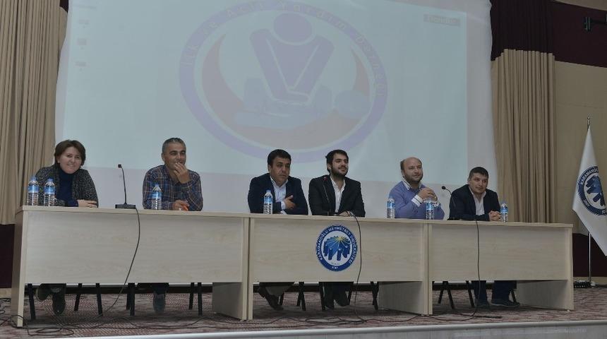 KM&Uuml;&rsquo;de ilk ve acil yardım sempozyumu d&uuml;zenlendi