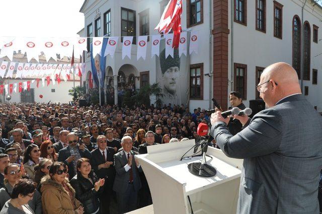 Osman Gürün seçimi zaferini personeli ile kutladı