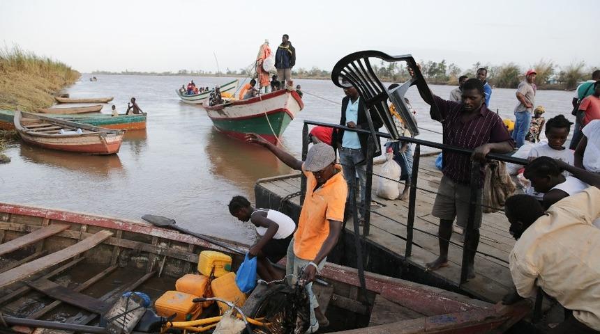 Mozambik, Zimbabve ve Malavi&rsquo;de siklon: 833 &ouml;l&uuml;
