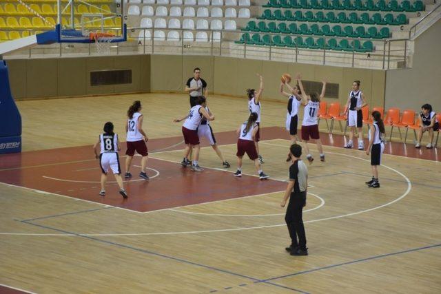 Bahar Şenlikleri spor heyecanı başladı