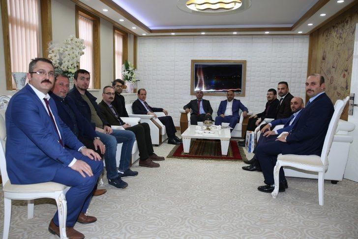 UDEF Başkanı Bolat Bayburt’ta G4