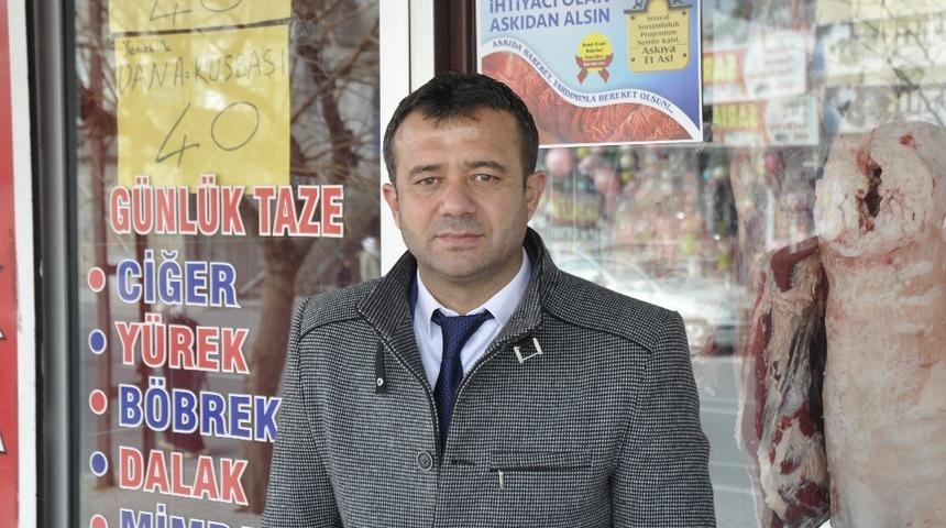 Projeleriyle konuşulan muhtar adayı seçimi kazandı