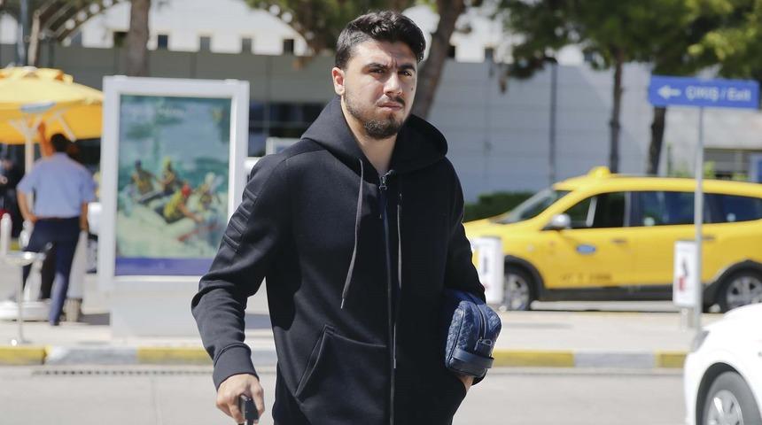 Ozan Tufan'dan flaş karar! F.Bahçe...