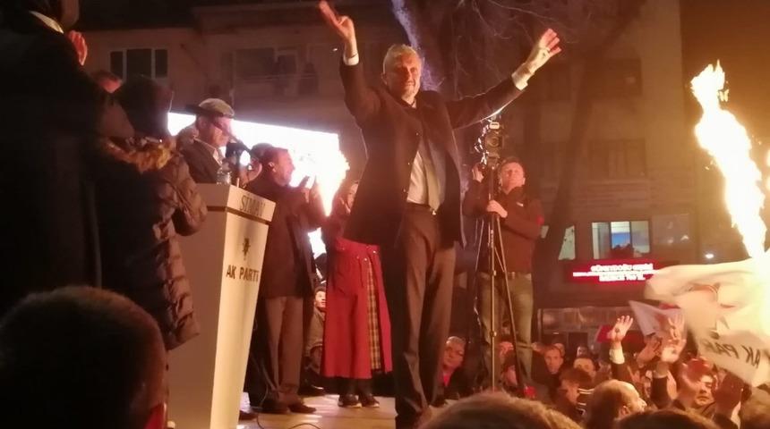 Simav Belediyesi Avukat Adil Bi&ccedil;er&rsquo;e emanet