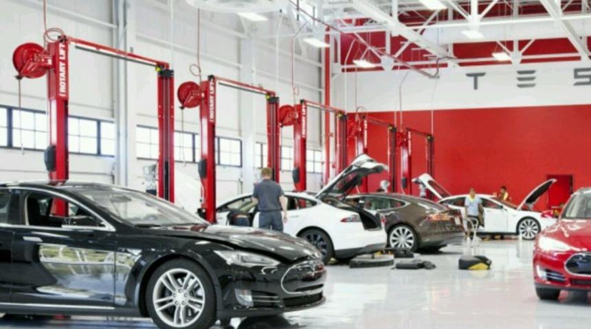 Tesla mağazaları kapanabilir