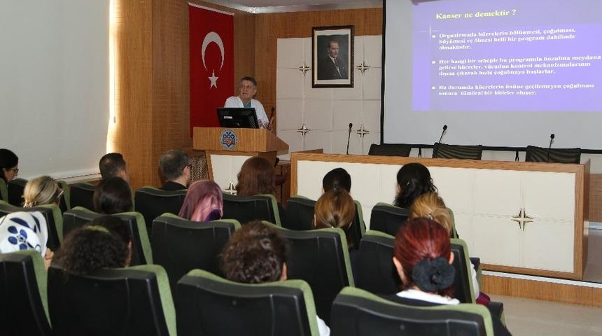 ER&Uuml; Hastaneleri&rsquo;nde kanser anlatıldı