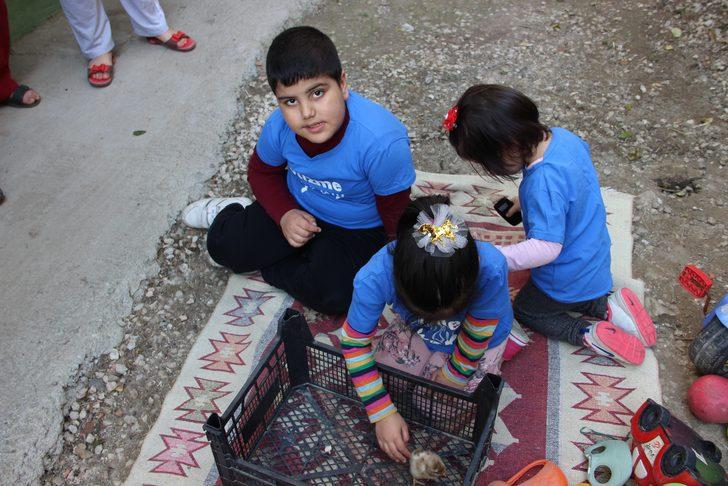 Mahalle baskısı otizmli çocuğu eve hapsetti G3