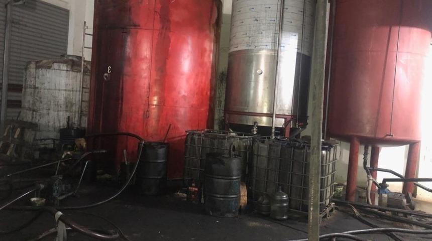 Aydın’da 14 bin litre kaçak akaryakıt ele geçirildi