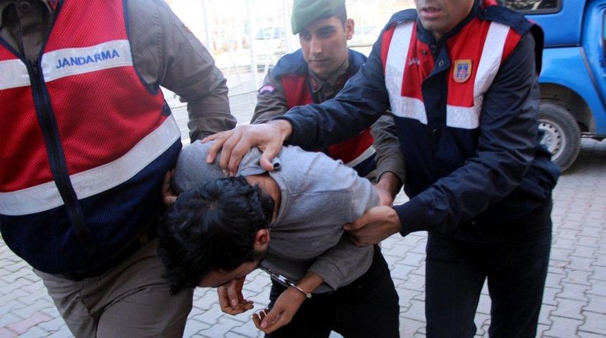 Sahte paraları ger&ccedil;ek sanıp cinayet işleyen 3 sanığa m&uuml;ebbet hapis